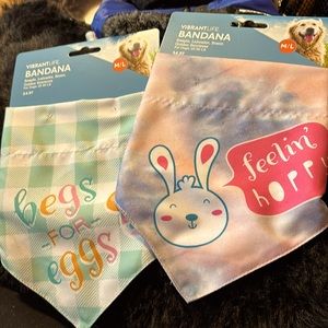 New 2 Vibrantlife dog bandana’s size M/L for dogs 20-90 pounds